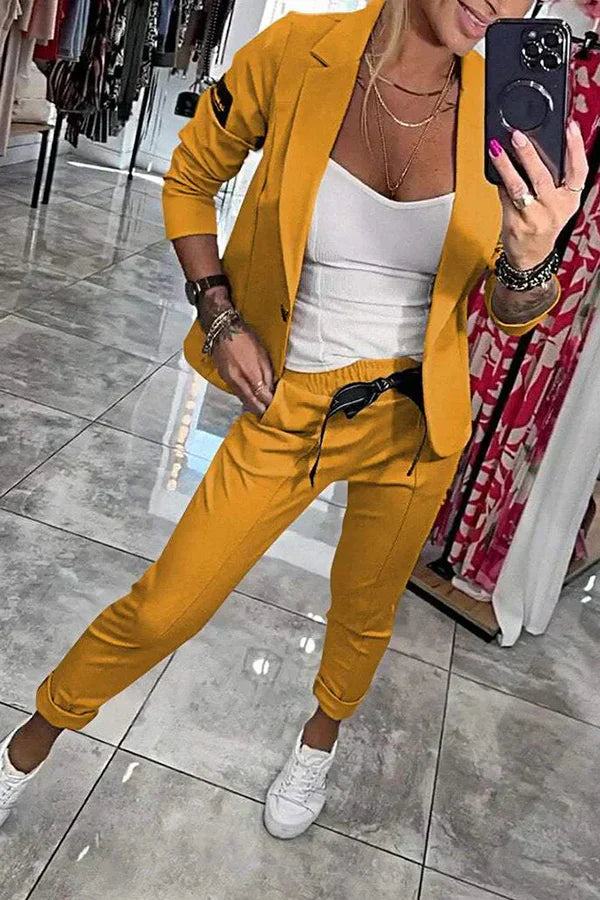 Zyora™ – Maßgeschneidertes Set mit Weichem Blazer und Lässigen Jogginghosen