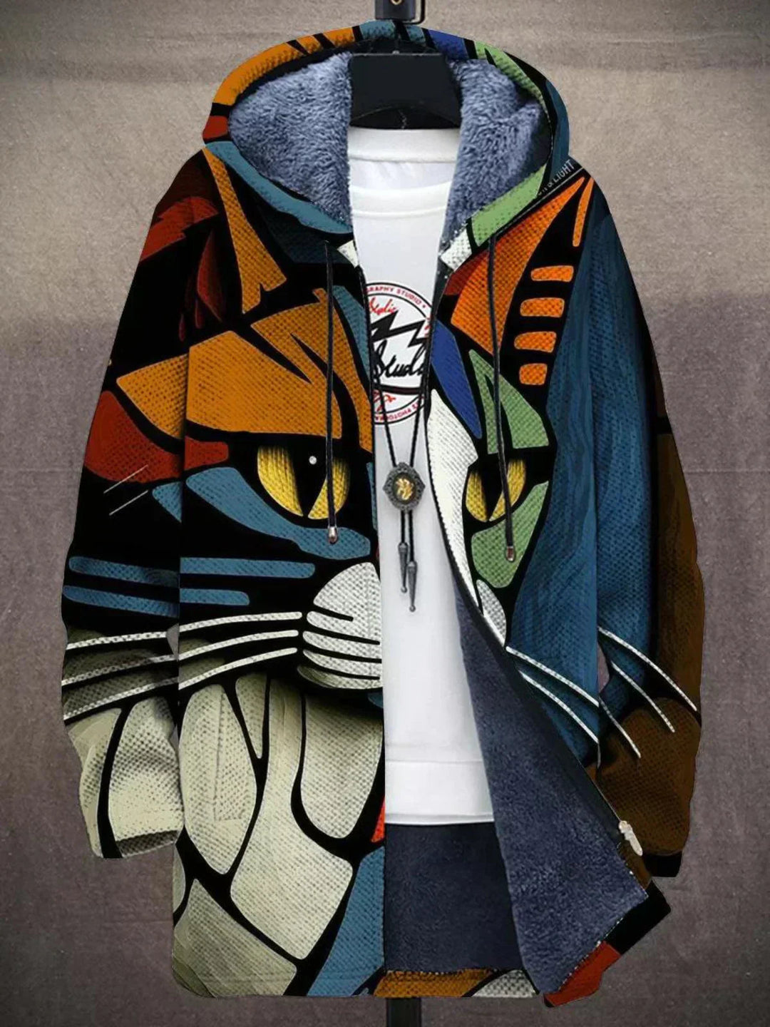 Demira™ – Luxuriöse, von der Kunst inspirierte Jacke mit Reißverschluss